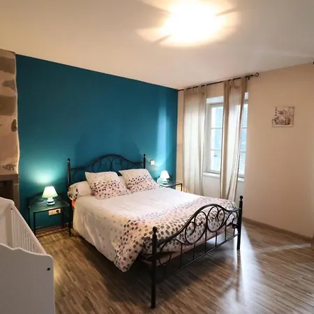 Maison De Caractere Renovee Avec Cheminee, Terrasse, Jardin Et Acces Aux Stations De Ski Et Sites Naturels - Fr-1-742-480 *