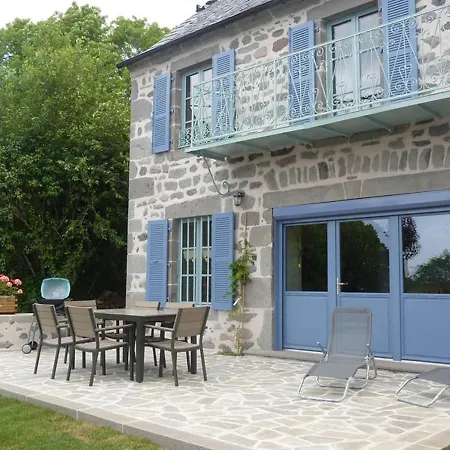 Ferienhaus Maison De Caractere Renovee Avec Cheminee, Terrasse, Jardin Et Acces Aux Stations De Et Sites Naturels - Fr-1-742-480 *