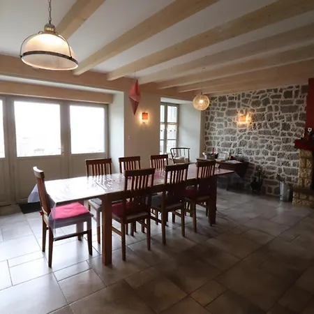 Feriehus Maison De Caractere Renovee Avec Cheminee, Terrasse, Jardin Et Acces Aux Stations De Et Sites Naturels - Fr-1-742-480