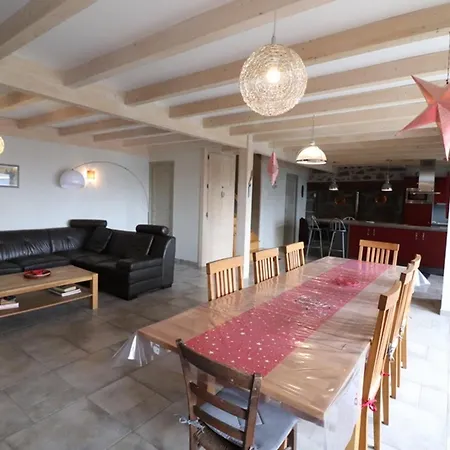 Maison De Caractere Renovee Avec Cheminee, Terrasse, Jardin Et Acces Aux Stations De Ski Et Sites Naturels - Fr-1-742-480 Holiday home *